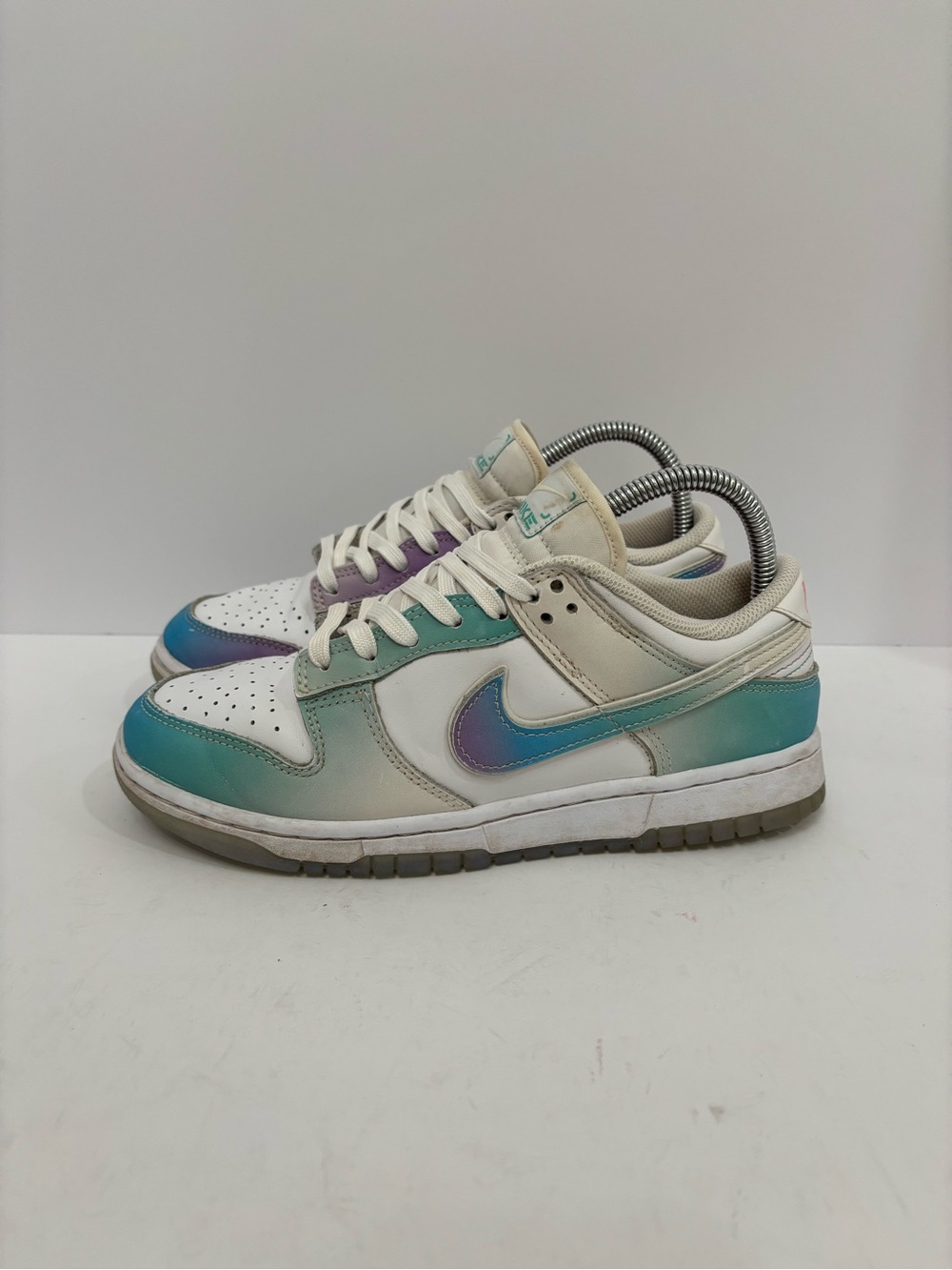 Nike Dunk Low size 8 - Picture 3 of 9